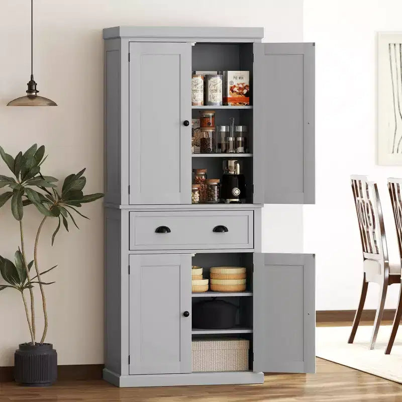Garde-manger autoportant de cuisine traditionnel