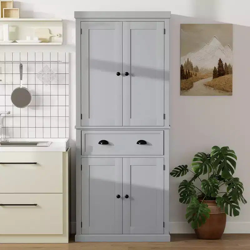 Garde-manger autoportant de cuisine traditionnel