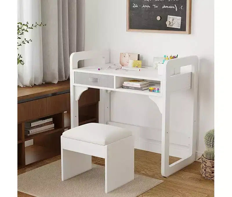 Bureau d'étude en bois avec chaise, table d'écriture et tiroirs en tissu spacieux intégrés